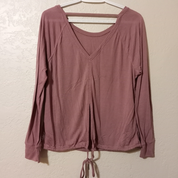 π 3/$12 CALVIN KLEIN Performance Long Sleeve Athleisure Top - Picture 3 of 10